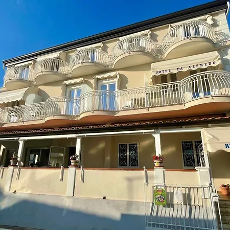 Da Alfredo Hotel 3*