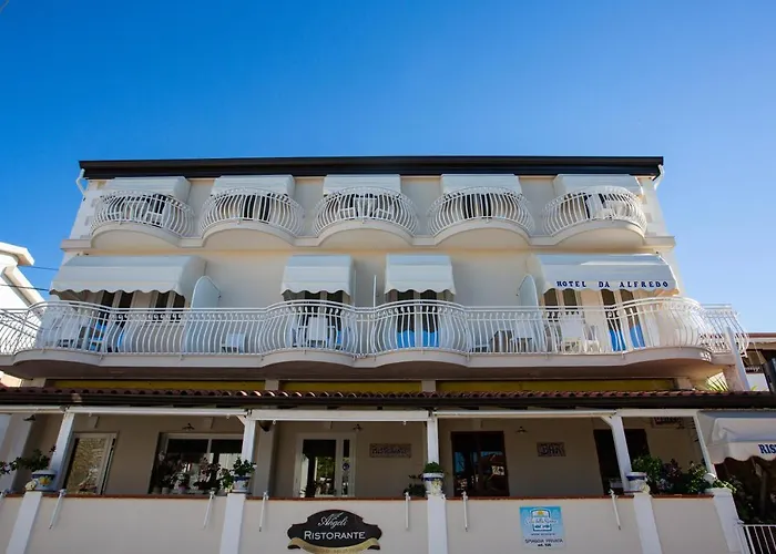 Da Alfredo Hotel